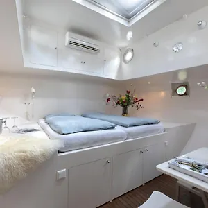 Houseboat Volle Maan Amesterdão