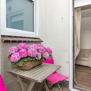 Romana Apartment